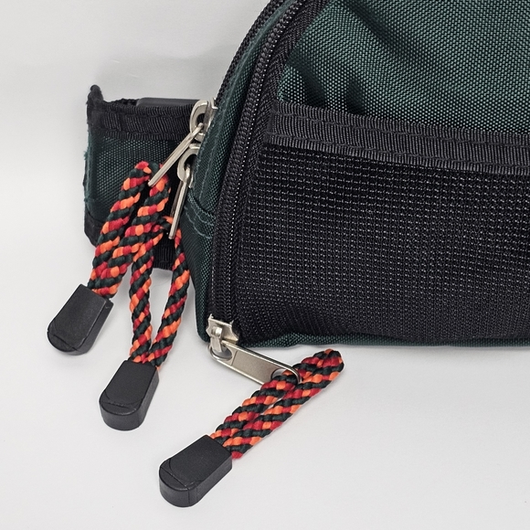 G.H. Bass and Co. Vintage Multi-Compartment Waist Bag, EUC - Picture 6 of 8